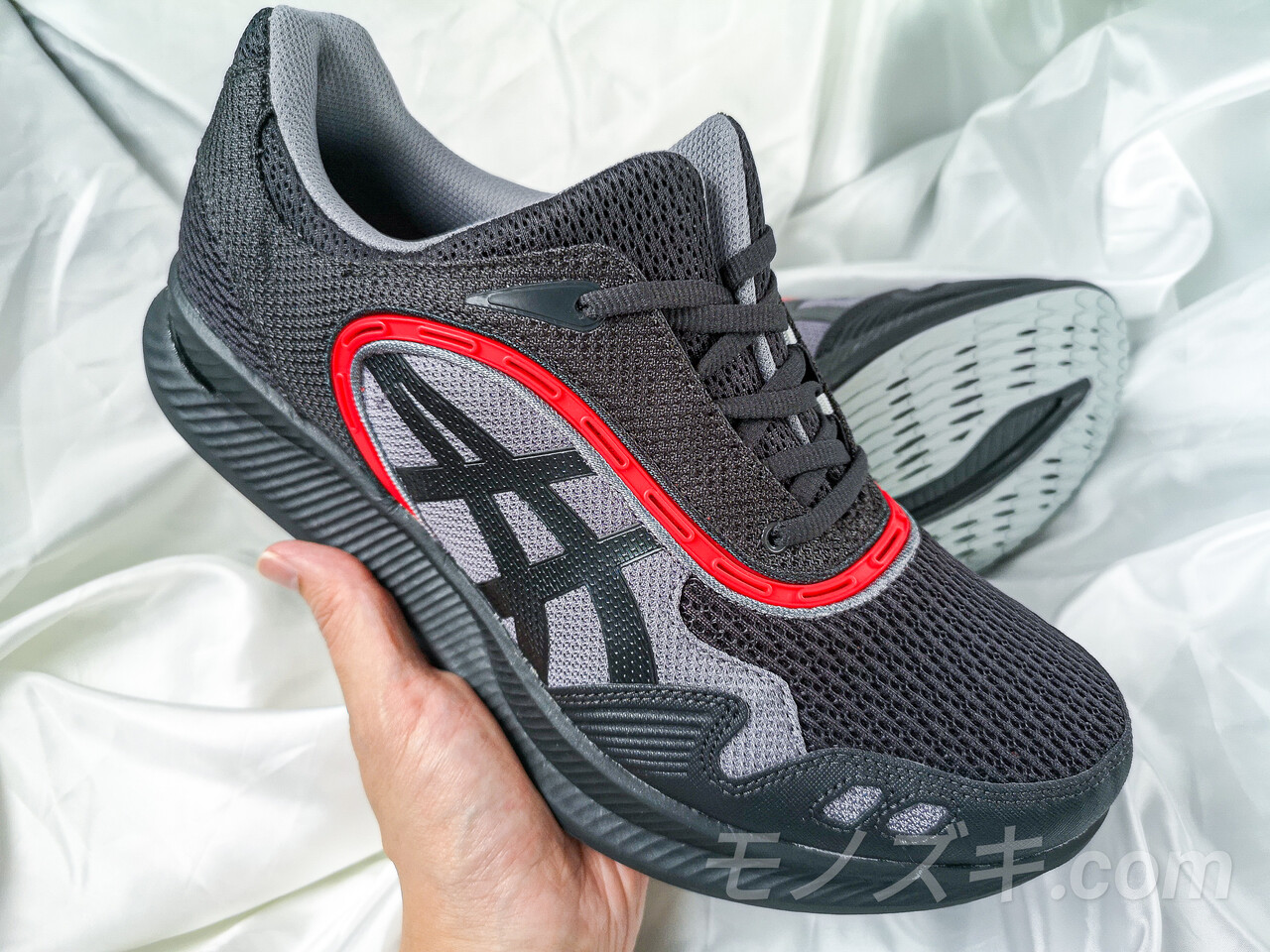 限定 新品 コラボ ASICS Kiko 24cm 黒 アシックス スニーカー 靴